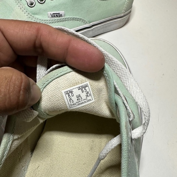 Vans off the wall low top skate shoes lace up womens size 9.5 - Picture 9 of 9